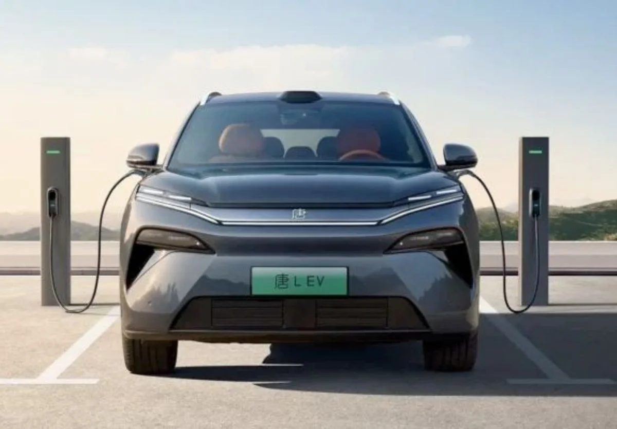 El salto a la carga ultra rápida en Colombia: BYD y su tecnología Flash Charging - Cover Image