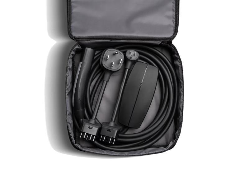 Cómo instalar un cargador para tu Tesla en casa (sin enredos) - Cover Image